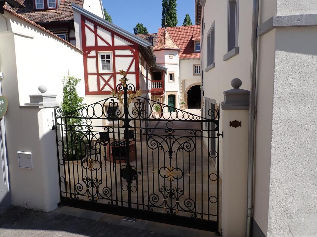 Karlbacher Domizil Ferienwohnungen Grosskarlbach Extérieur photo